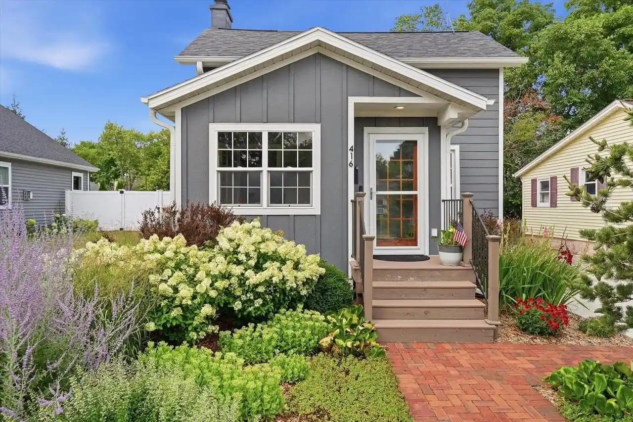 1st image of 416 E Jefferson Street Street, Oconomowoc, WI 53066 | MLS# 1974700