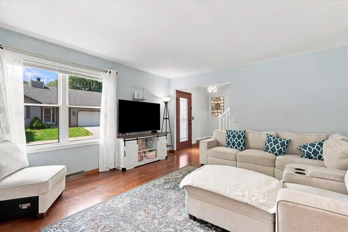 Photo 2 of Single family home for sale at 7202 E Valley Ridge Dr Dr, Madison, WI 53719 | MLS# 2029699 | Listing updated on 2026-09-02