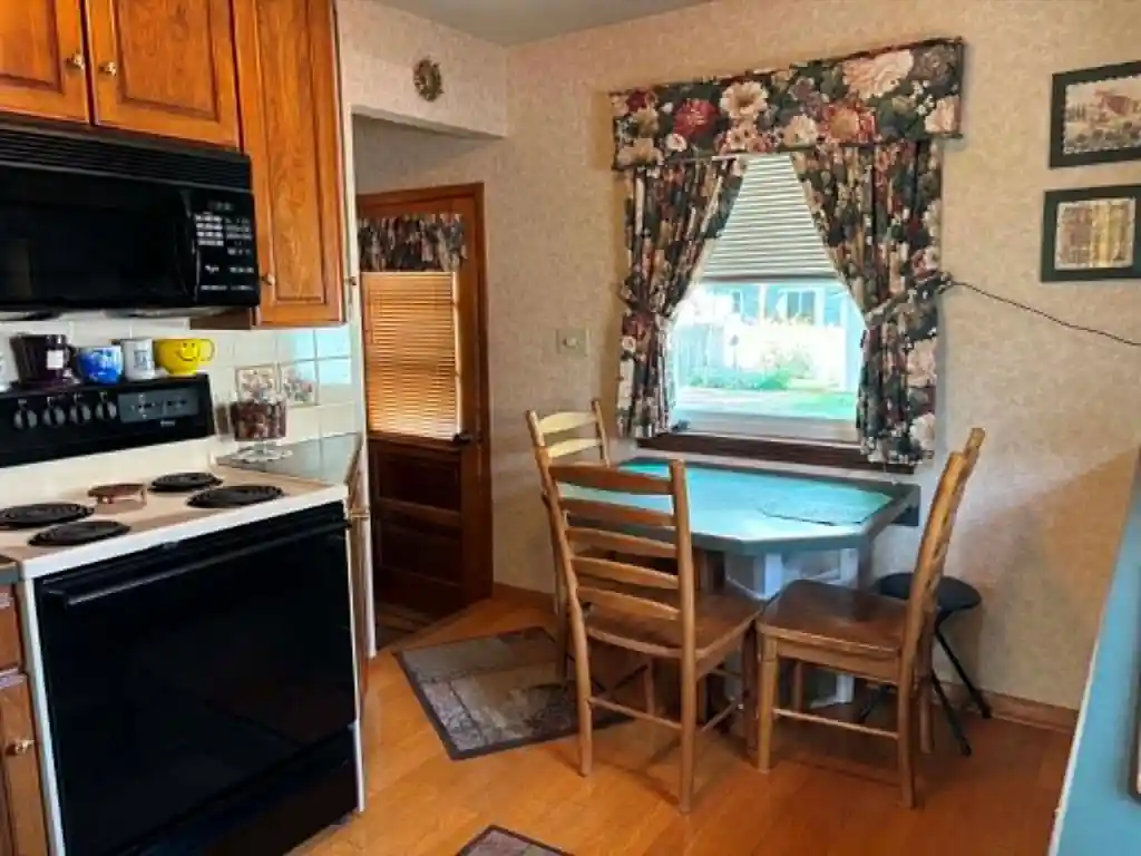 Photo 3 of Single family home for sale at 2120 Valmont Avenue Avenue, Eau Claire, WI 54701 | MLS# 1603919 | Listing updated on 2026-09-08
