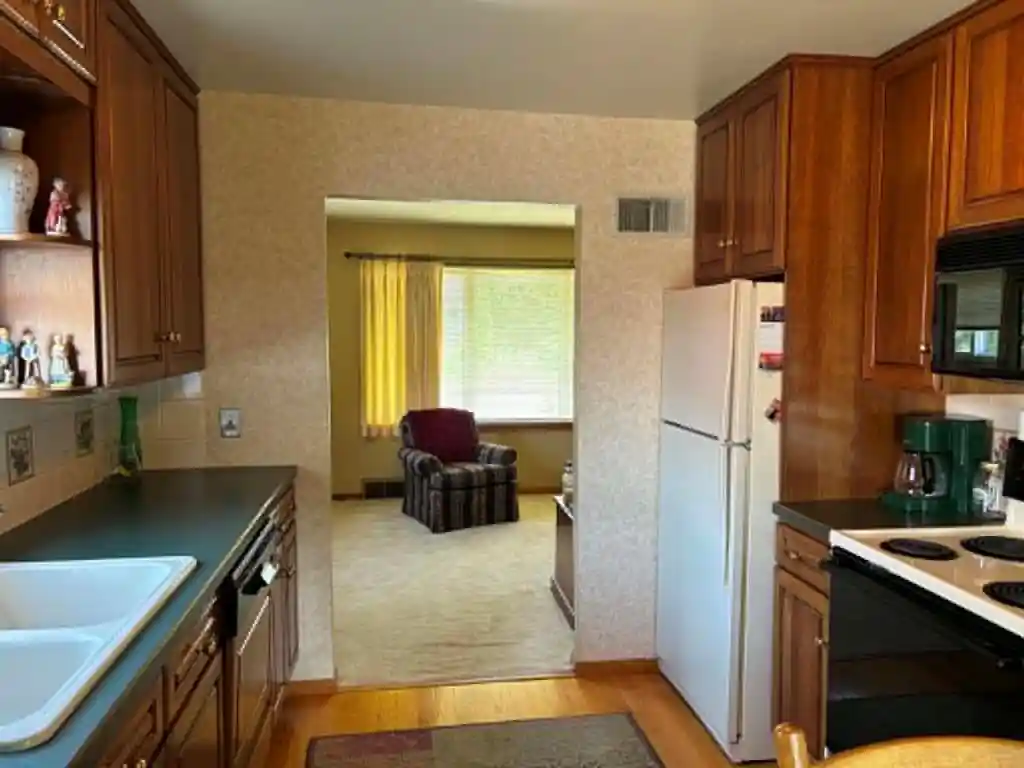 Photo 4 of Single family home for sale at 2120 Valmont Avenue Avenue, Eau Claire, WI 54701 | MLS# 1603919 | Listing updated on 2026-09-08