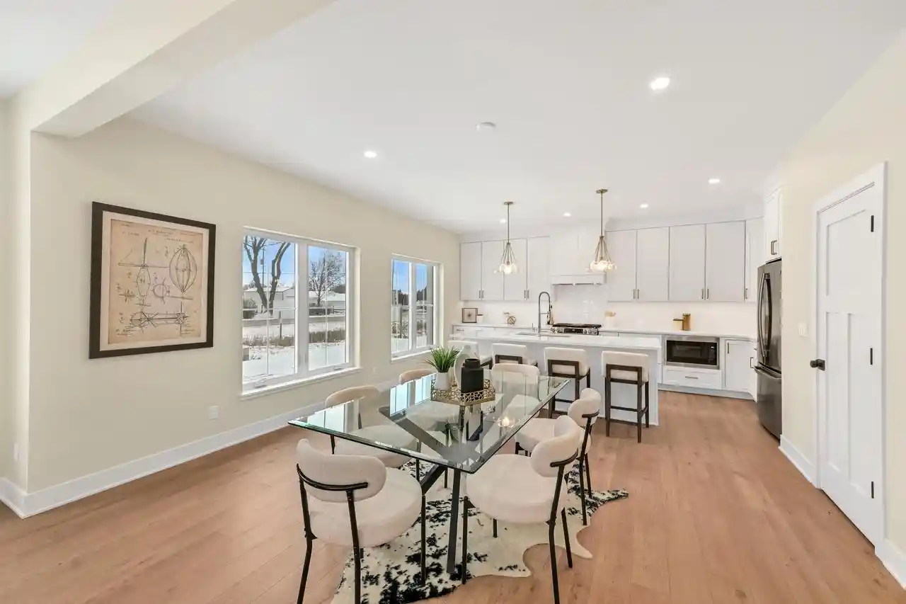 2nd image of 496 Bastle Wynd #9, Port Washington, WI 53074 | MLS# 1974737