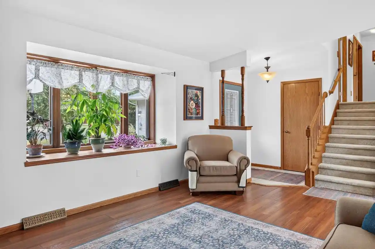 2nd image of 80 Johnson Avenue Avenue, Oshkosh, WI 54902 | MLS# 2029704