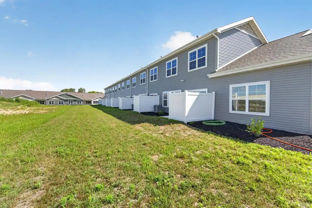 5th image of 1675 Reigle Dr Dr #1, Kewaskum, WI 53040 | MLS# 1974742