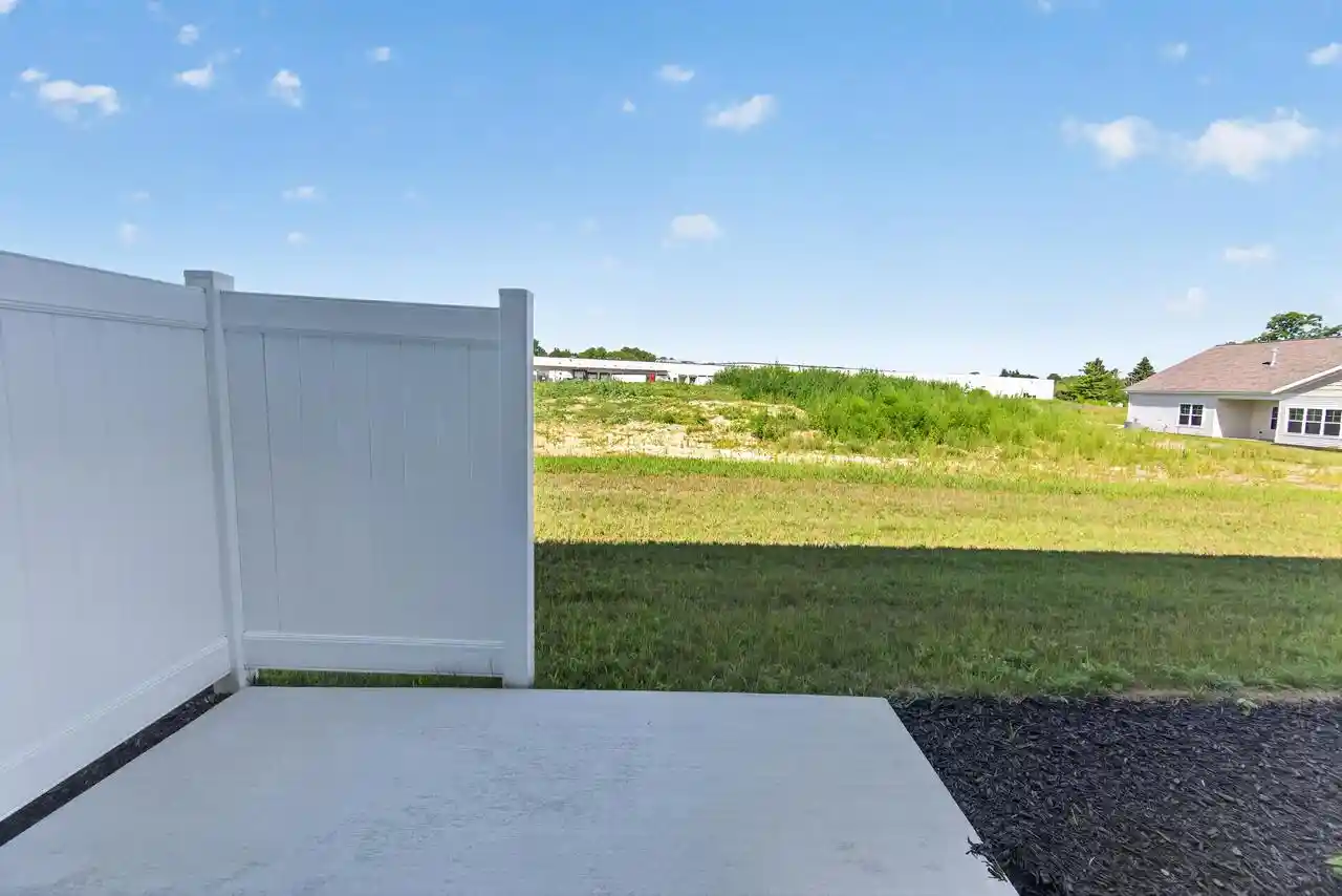 2nd image of 1675 Reigle Dr Dr #2, Kewaskum, WI 53040 | MLS# 1974731