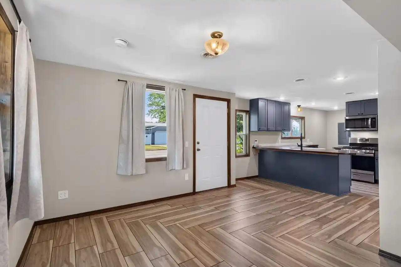 3rd image of 211 16Th Street North, Wisconsin Rapids, WI 54494 | MLS# 22603753