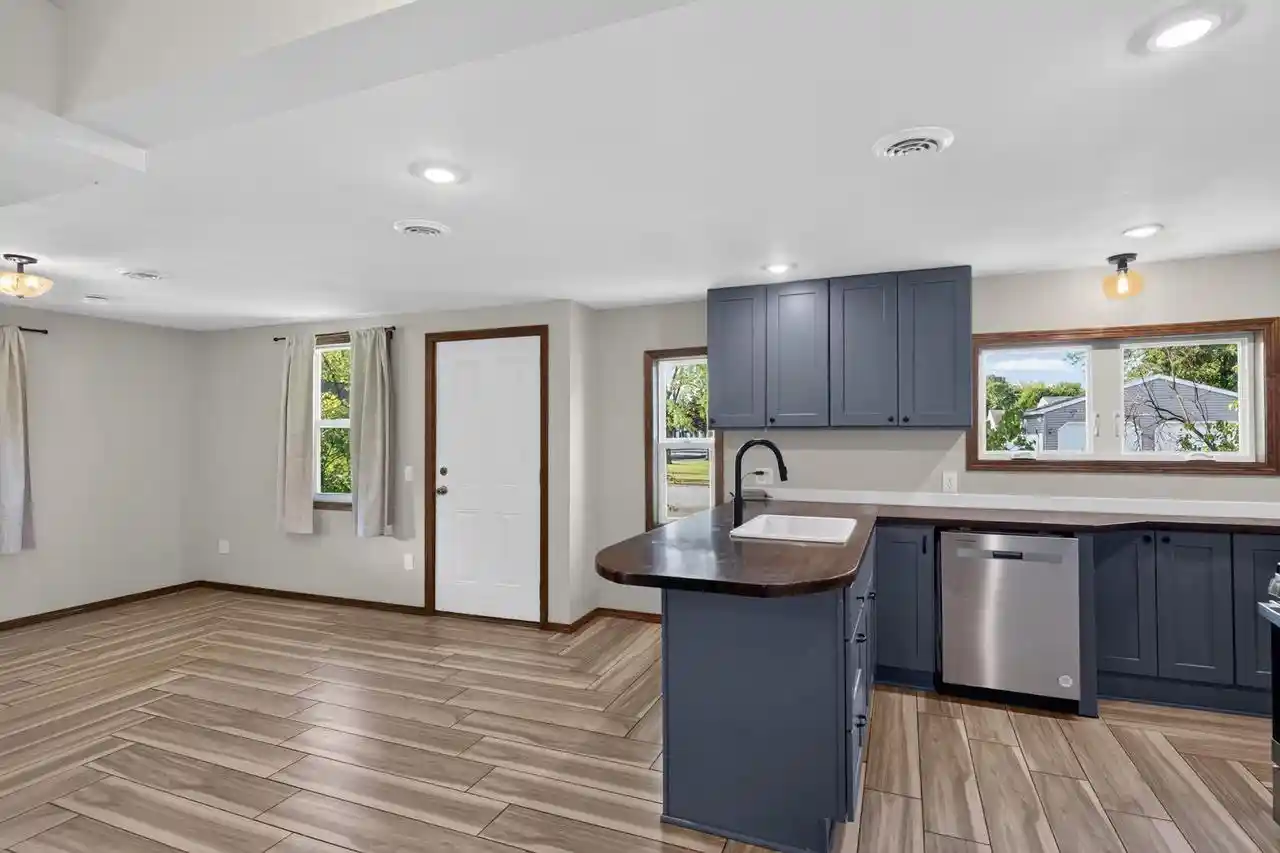 48th image of 211 16th Street North, Wisconsin Rapids, WI 54494 | MLS# 22603753