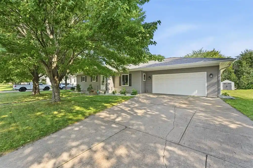 Photo 1 of Single family home for sale at 2624 Vine Street Street, Eau Claire, WI 54703 | MLS# 1603537 | Listing updated on 2026-09-09