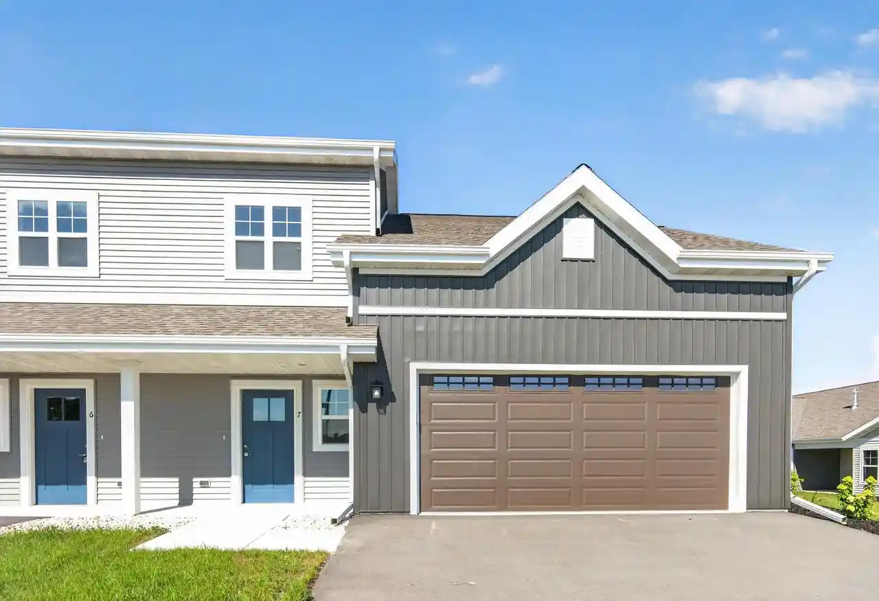 1st image of 1675 Reigle Dr Dr #7, Kewaskum, WI 53040 | MLS# 1974748
