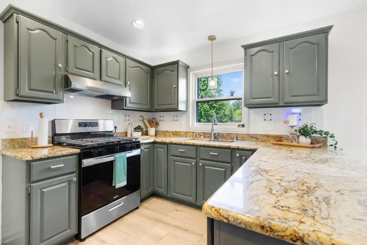 5th image of N65W14482 Redwood Dr Dr, Menomonee Falls, WI 53051 | MLS# 1974747