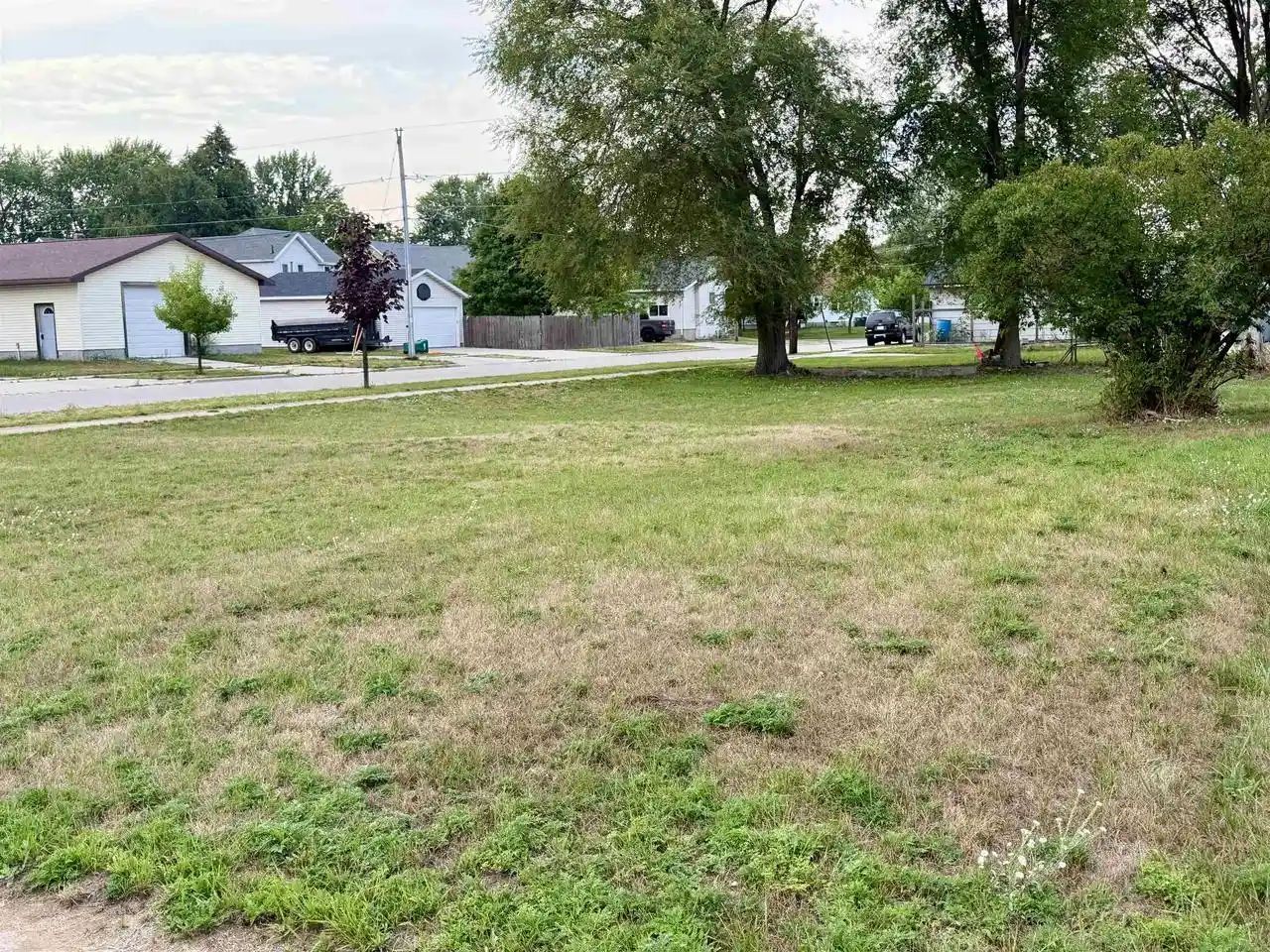 Photo 3 of Land for sale at Terrace Avenue Avenue, Marinette, WI 54143 | MLS# 50330395 | Listing updated on 2026-09-22