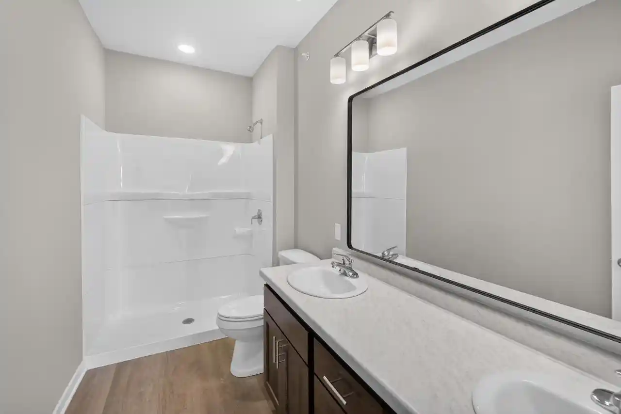 2nd image of 1675 Reigle Dr Dr #5, Kewaskum, WI 53040 | MLS# 1974756