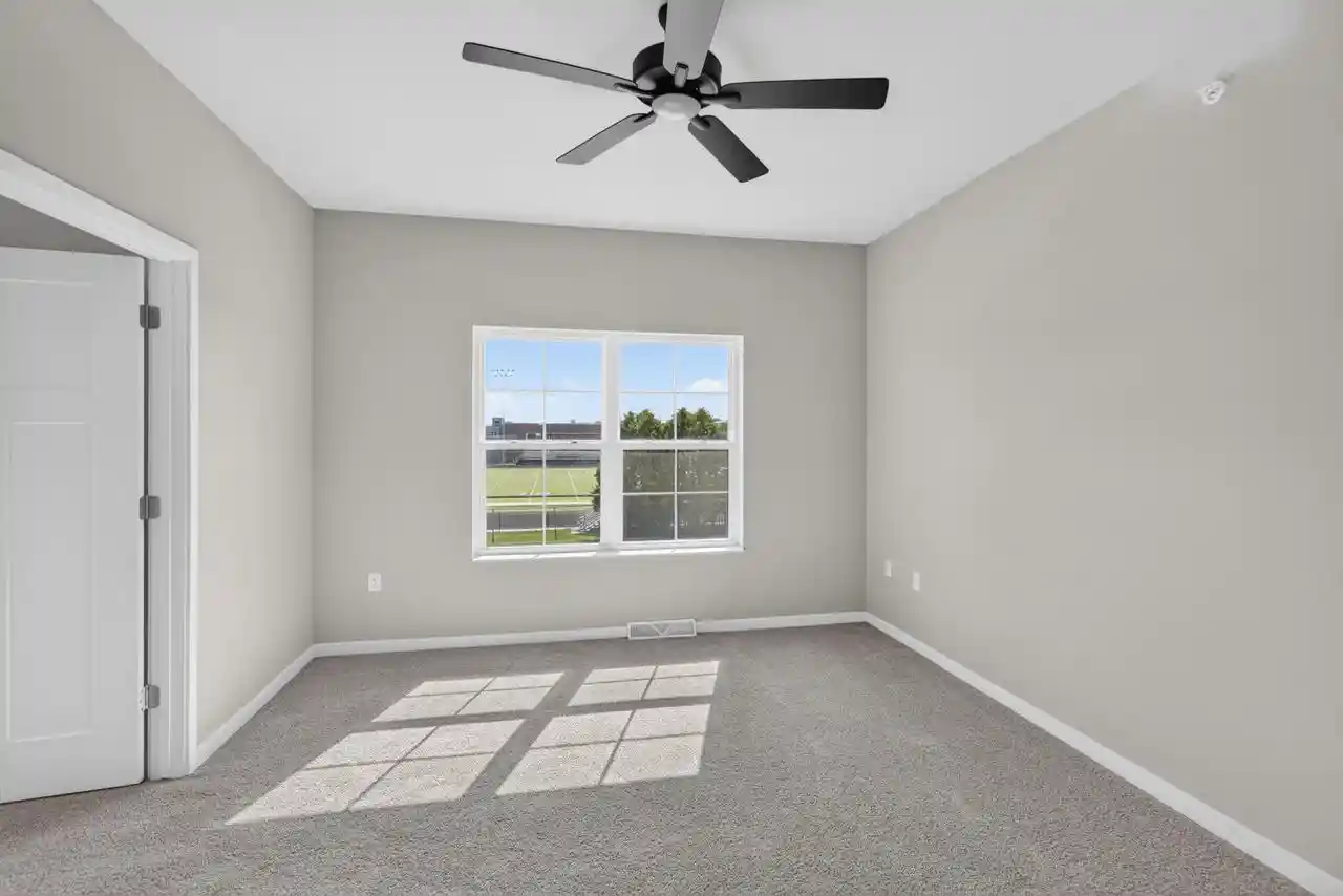 2nd image of 1675 Reigle Dr Dr, Kewaskum, WI 53040