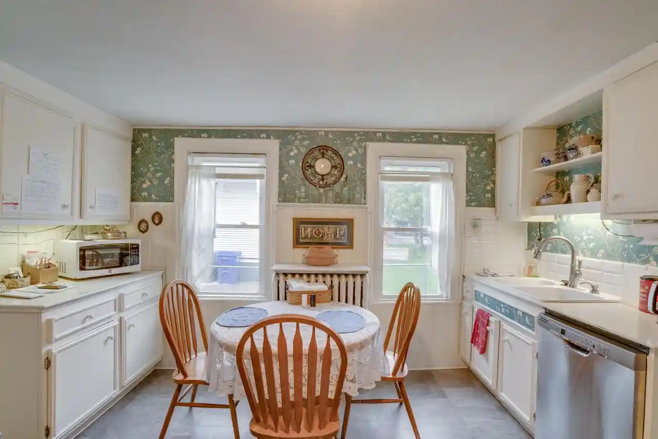 Photo 3 of Single family home for sale at 530 61St Street Street, Kenosha, WI 53143 | MLS# 1974753 | Listing updated on 2026-08-31