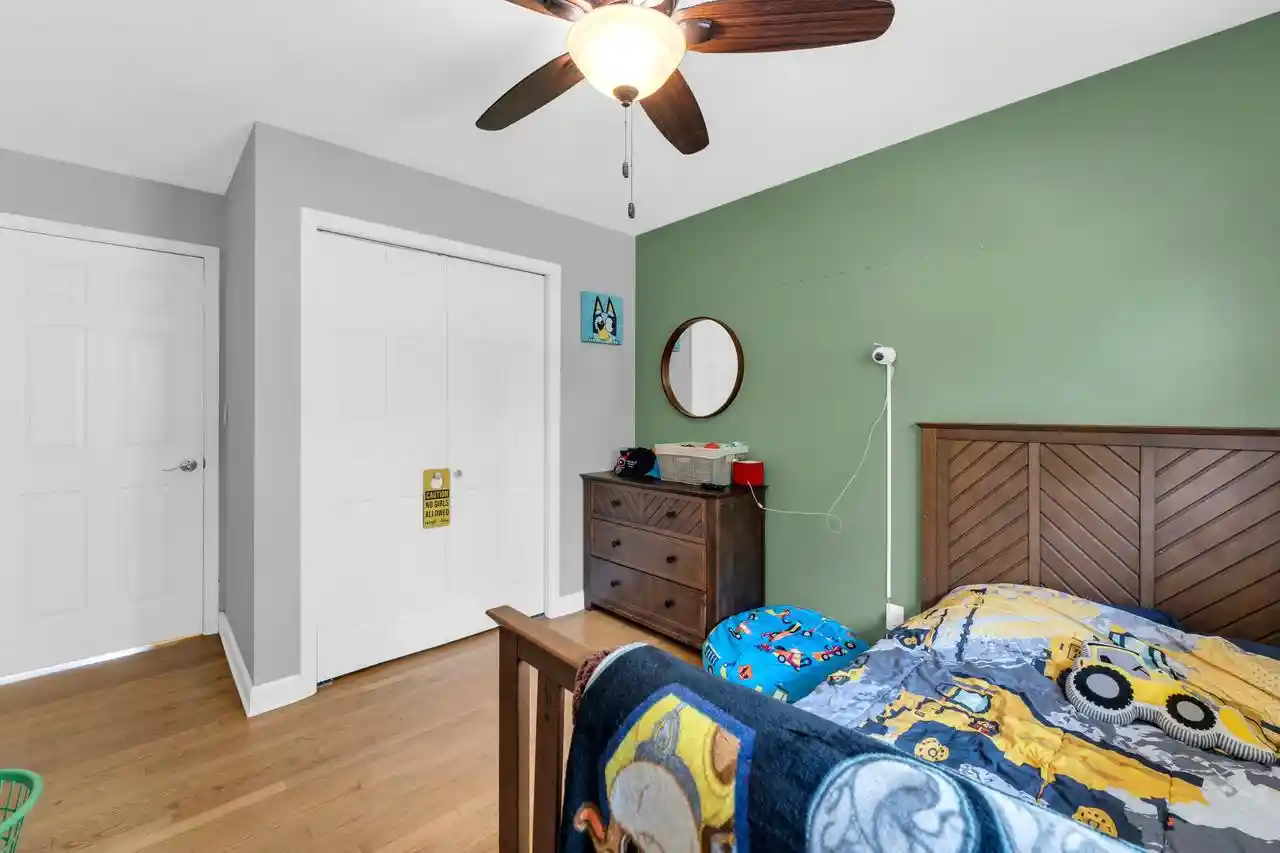 3rd image of 341 Dardis Dr Dr, Burlington, WI 53105 | MLS# 1974750