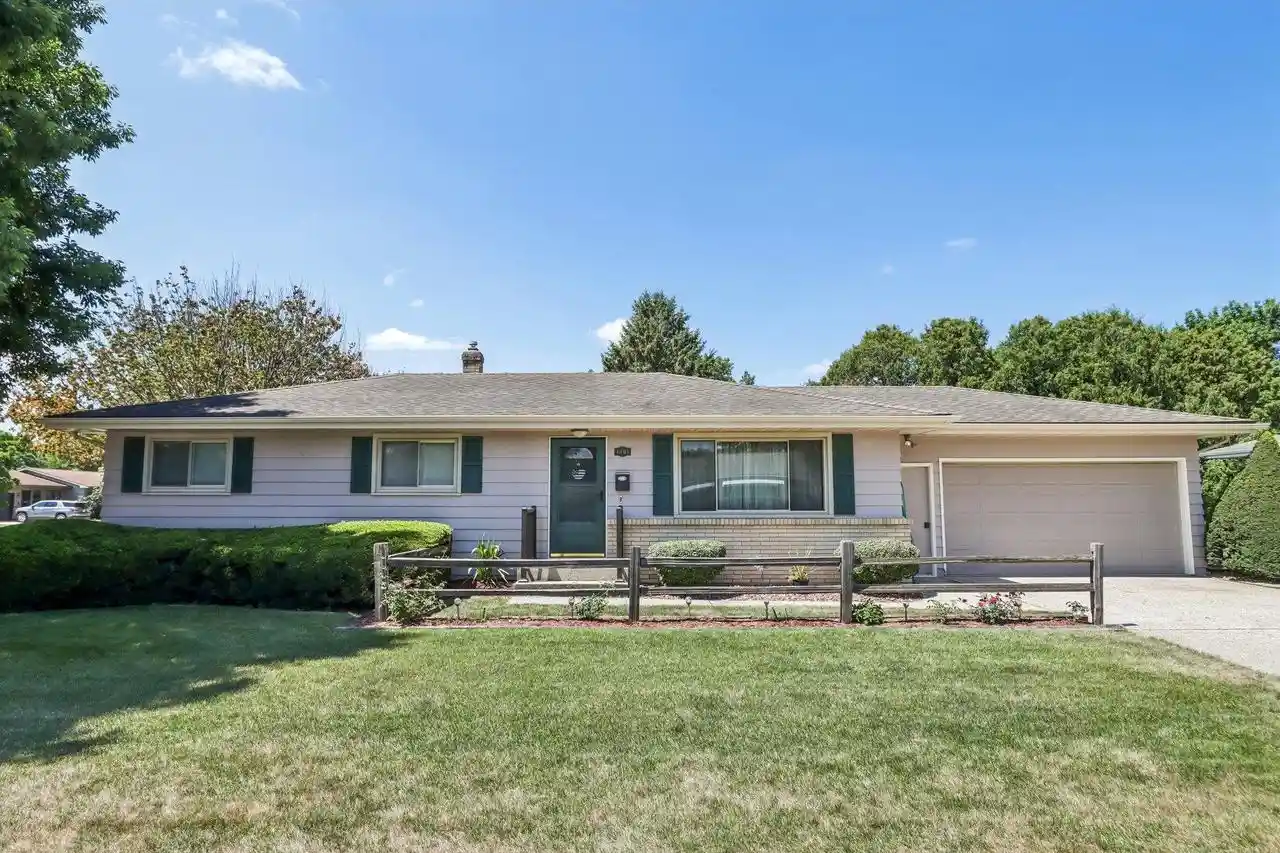 1st image of 1005 N Sumac Dr Dr, Janesville, WI 53545 | MLS# 2029713