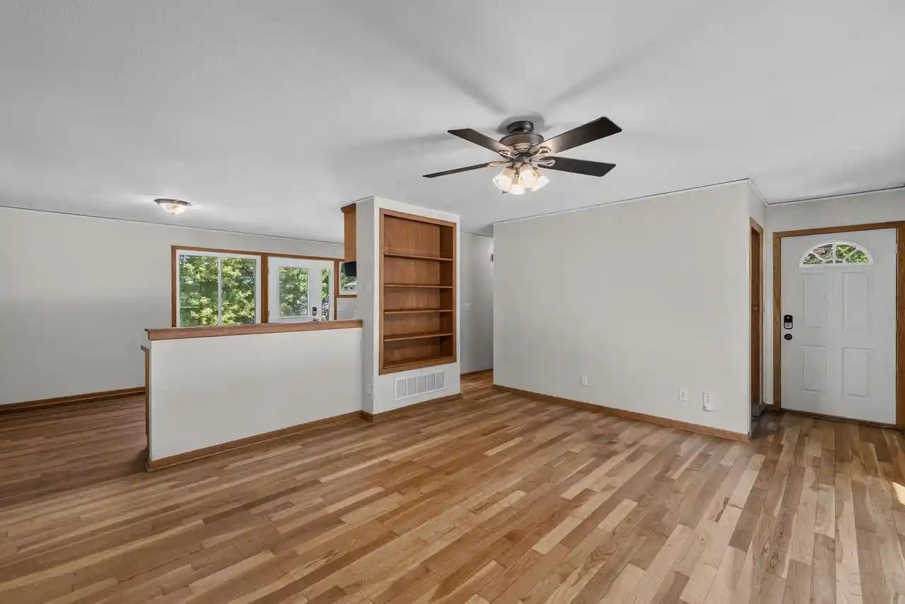 5th image of 434 Harrison Avenue Avenue, Waukesha, WI 53186 | MLS# 1974763