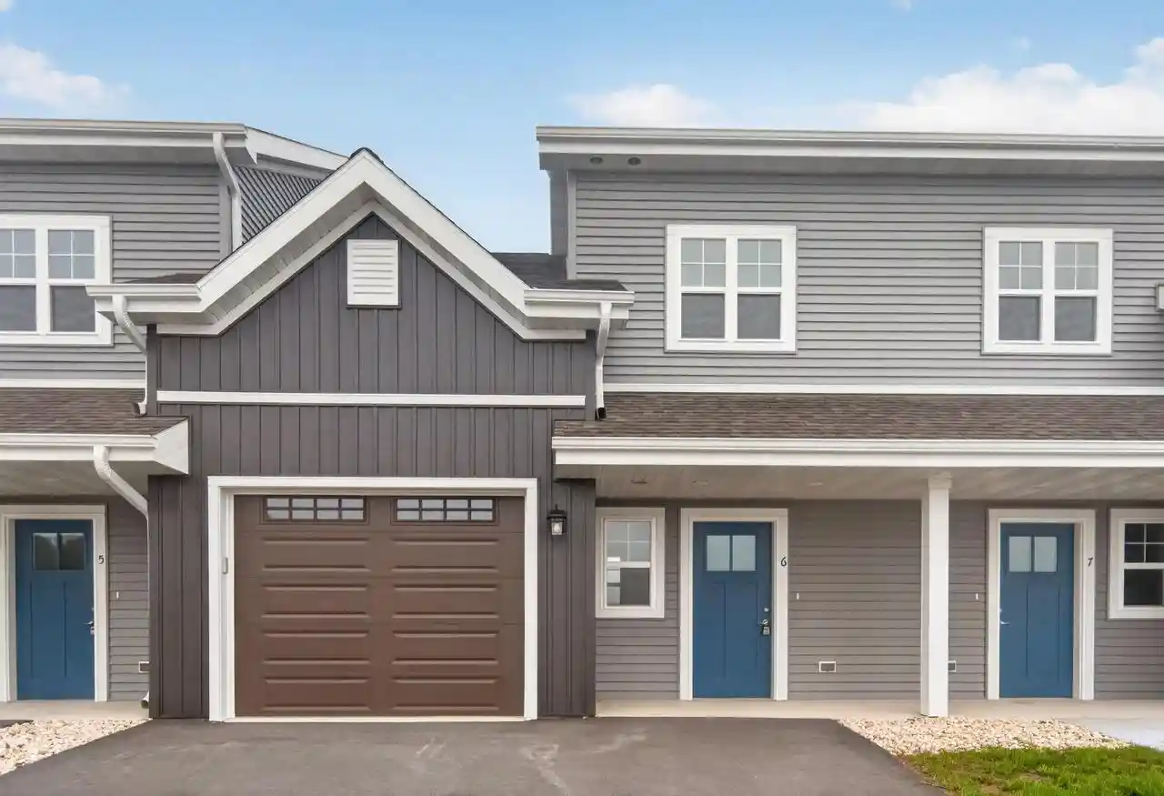 1st image of 1675 Reigle Dr Dr #6, Kewaskum, WI 53040 | MLS# 1974765