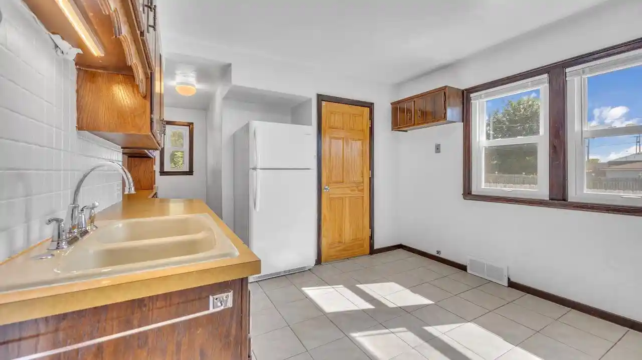 2nd image of 2316 Main Avenue Avenue, Sheboygan, WI 53083 | MLS# 1974773