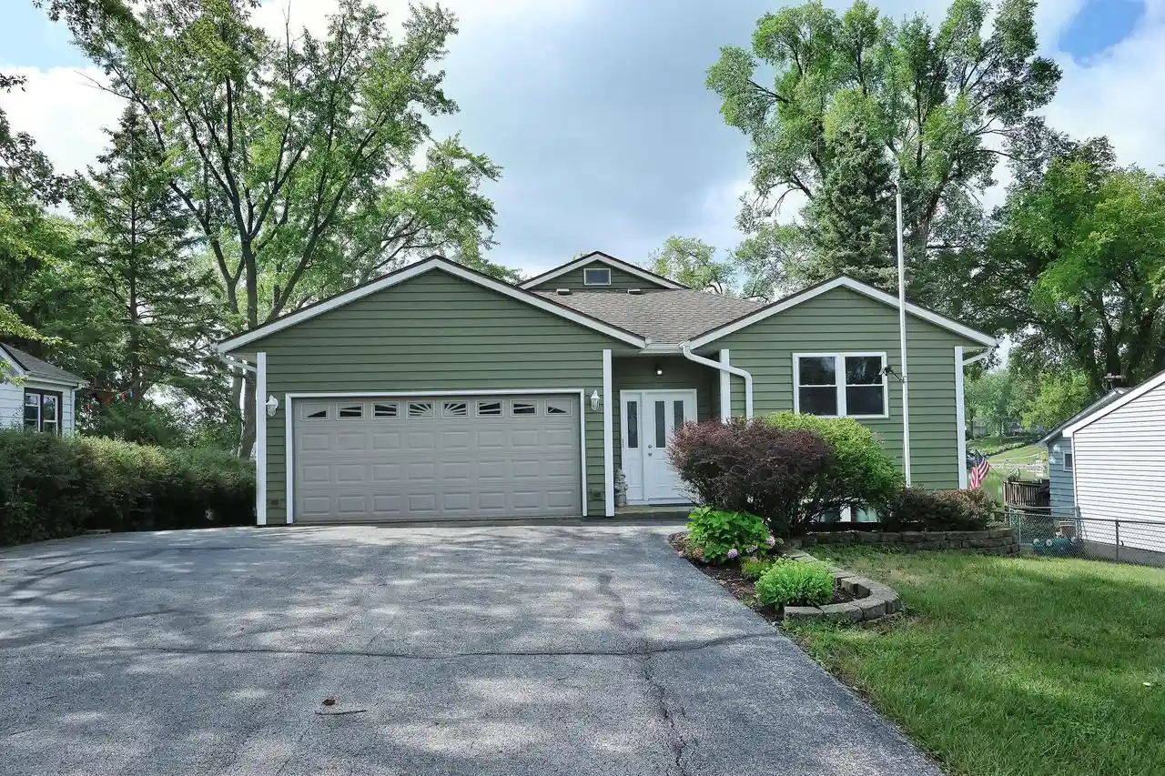 1st image of 21725 118th Street Street, Bristol, WI 53104 | MLS# 1974774