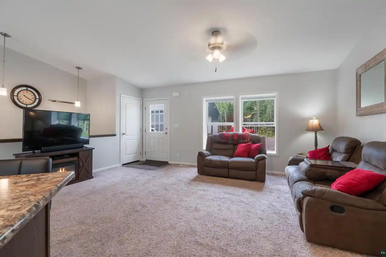2nd image of 4215 E Neuman Rd Rd, Superior, WI 54880 | MLS# 6127160