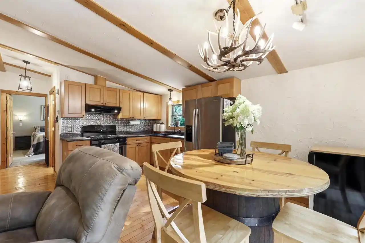 3rd image of 10264 State Hwy 161, Amherst Junction, WI 54407 | MLS# 22603758