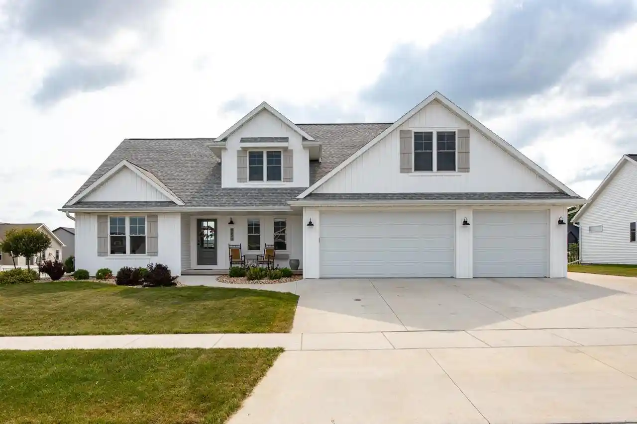 1st image of N9270 Laura Street Street, Appleton, WI 54915 | MLS# 50330429