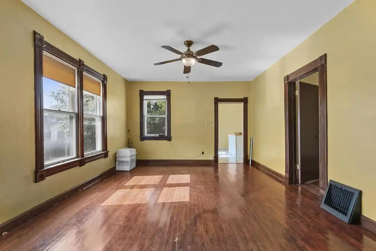 Photo 3 of Single family home for sale at 847 Shawano Avenue Avenue, Green Bay, WI 54303 | MLS# 50330411 | Listing updated on 2026-09-01