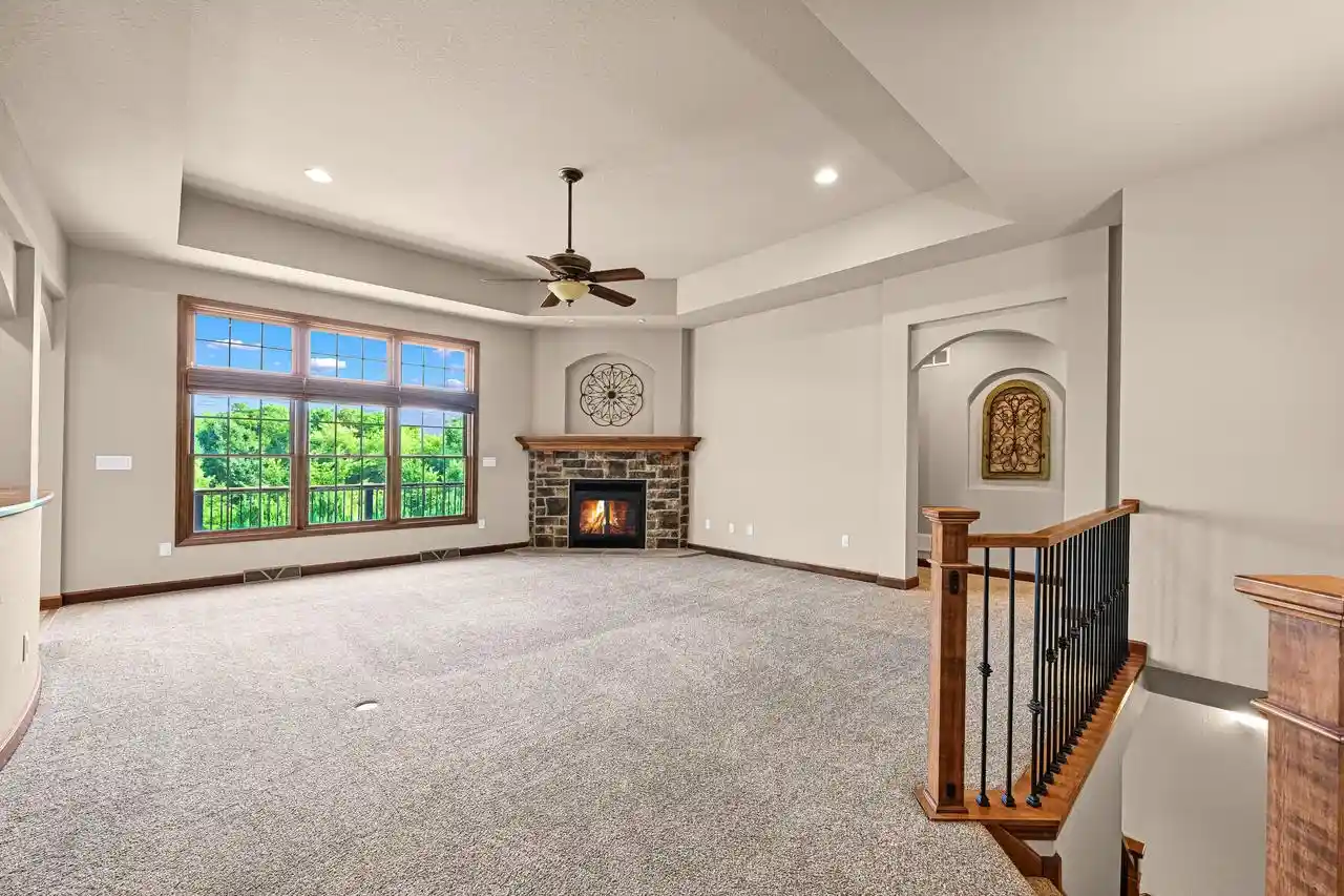 2nd image of 20110 Settlers Hollow Lane Lane, New Berlin, WI 53146 | MLS# 1974788