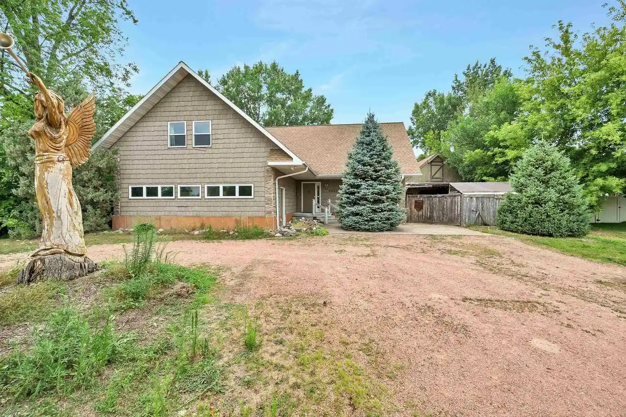 1st image of 2620 Bellevue Street Street, Green Bay, WI 54311 | MLS# 50330421