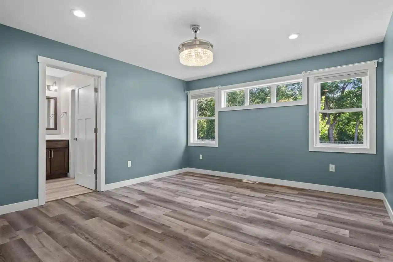 image of 1315 Bridger Dr Dr, Holmen, WI 54636 | MLS# 1974789