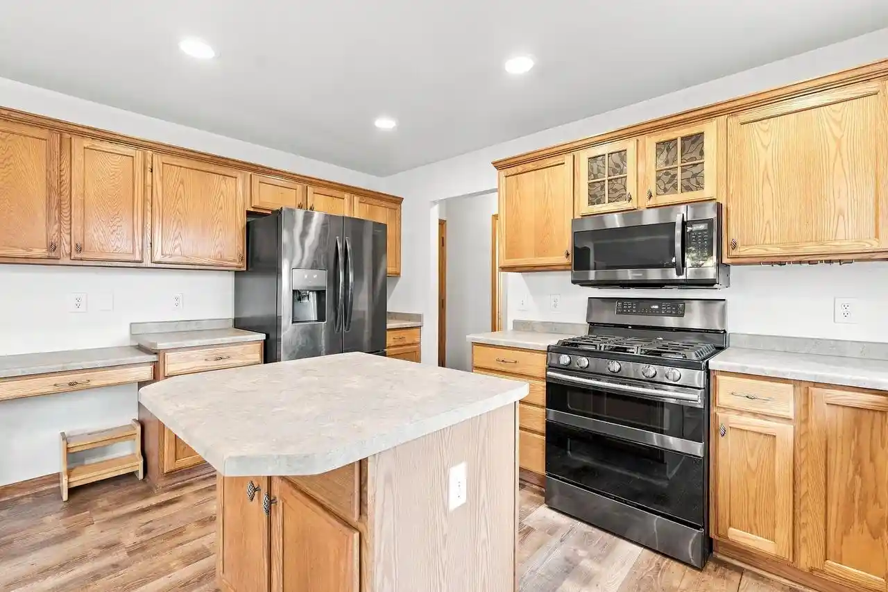 2nd image of N173w20130 Raymond Road Road, Jackson, WI 53037 | MLS# 1974787