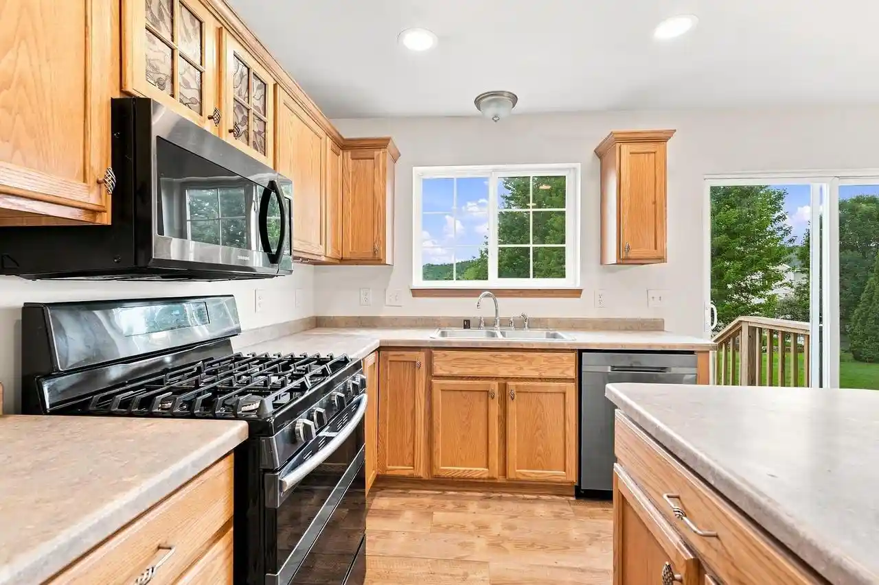 3rd image of N173W20130 Raymond Road Road, Jackson, WI 53037 | MLS# 1974787