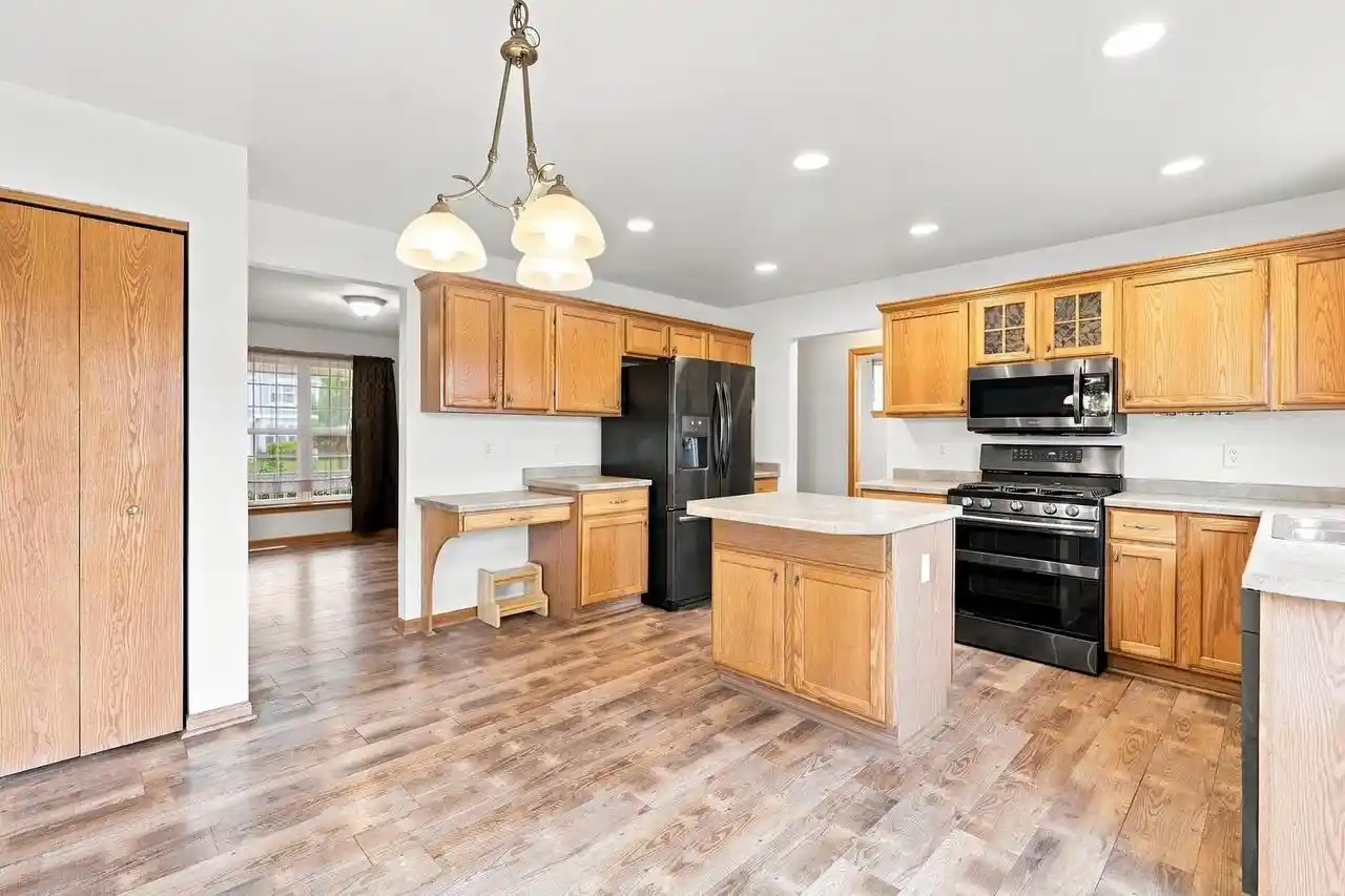 44th image of N173w20130 Raymond Road Road, Jackson, WI 53037 | MLS# 1974787