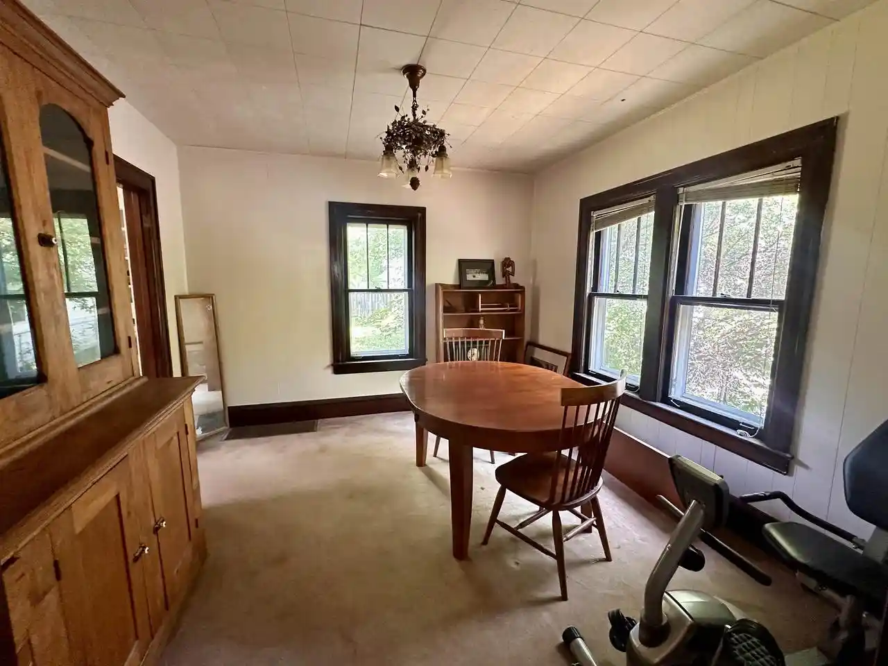 Photo 3 of Single family home for sale at 516 E Maple Street Street, Appleton, WI 54915 | MLS# 50330394 | Listing updated on 2026-09-08