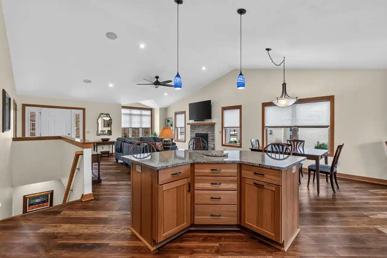 3rd image of 1373 Candlelight Lane Lane, Fond Du Lac, WI 54937 | MLS# 50330422
