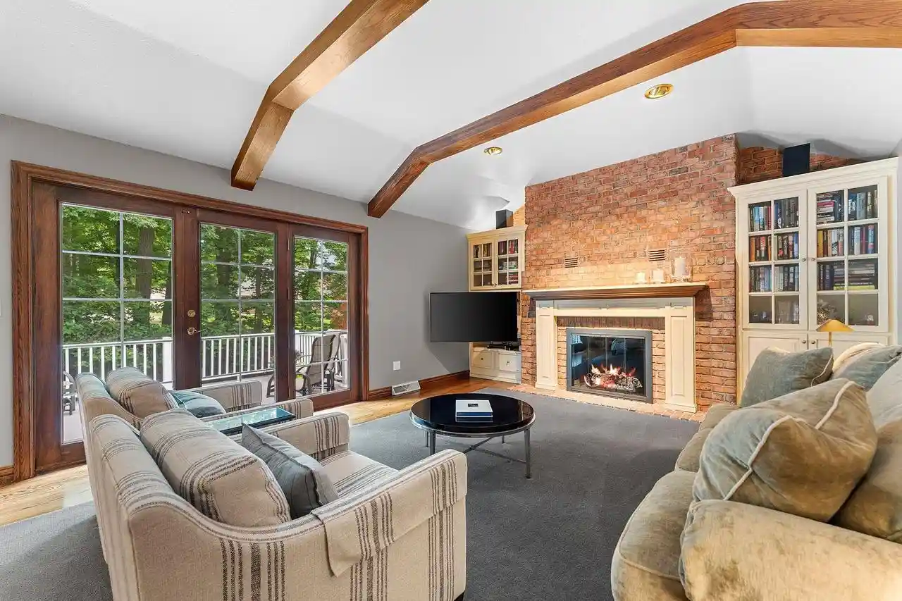 2nd image of 152 Garden Gate Court Court, Green Bay, WI 54313 | MLS# 50330406