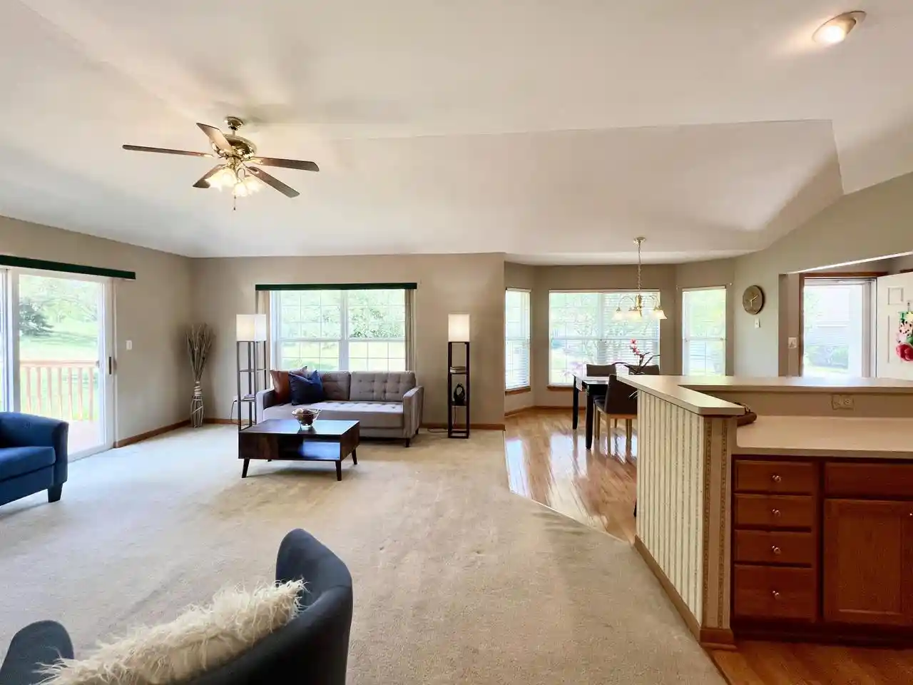 5th image of W141N9757 Knollcrest Circle Circle, Germantown, WI 53022 | MLS# 1974801