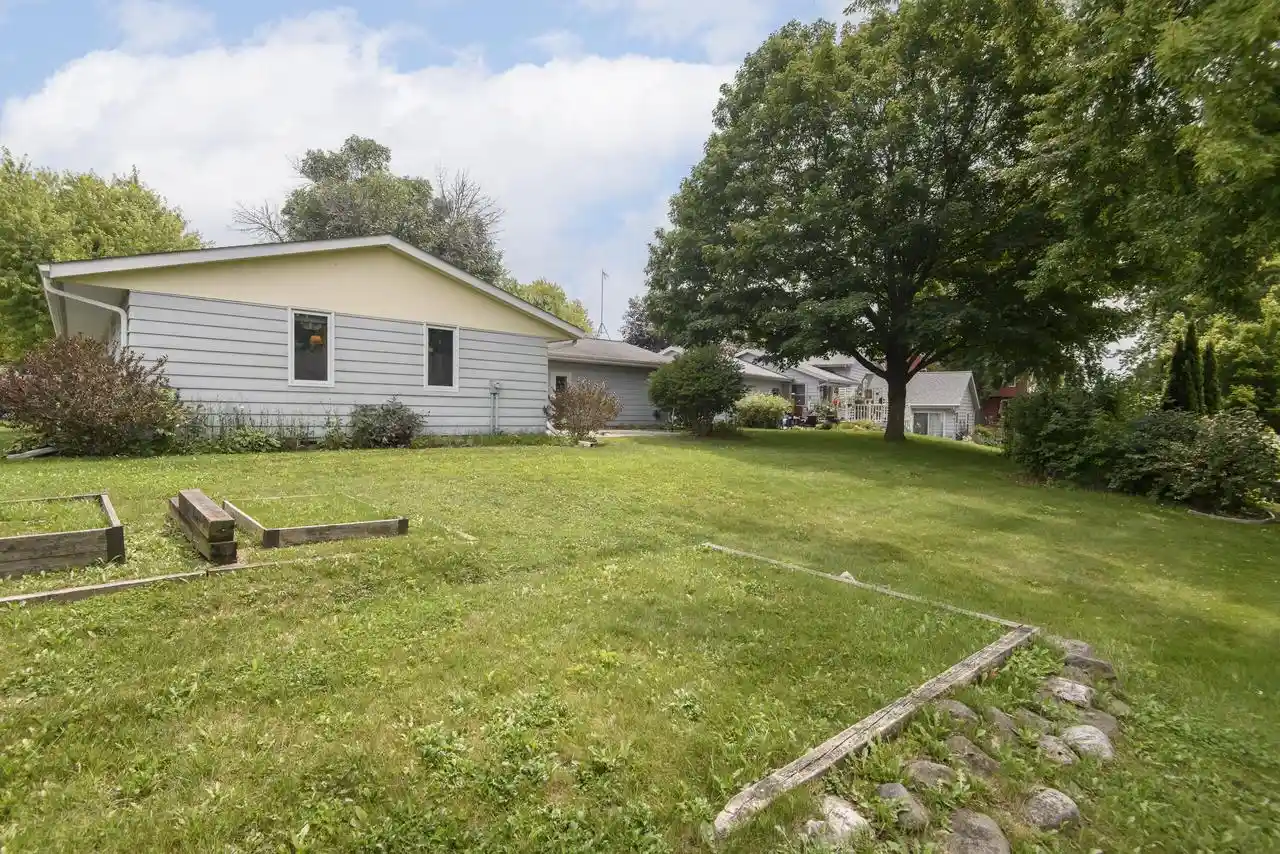 Photo 3 of Single family home for sale at 1527 N Holden Street Street, Port Washington, WI 53074 | MLS# 1974796 | Listing updated on 2026-09-23