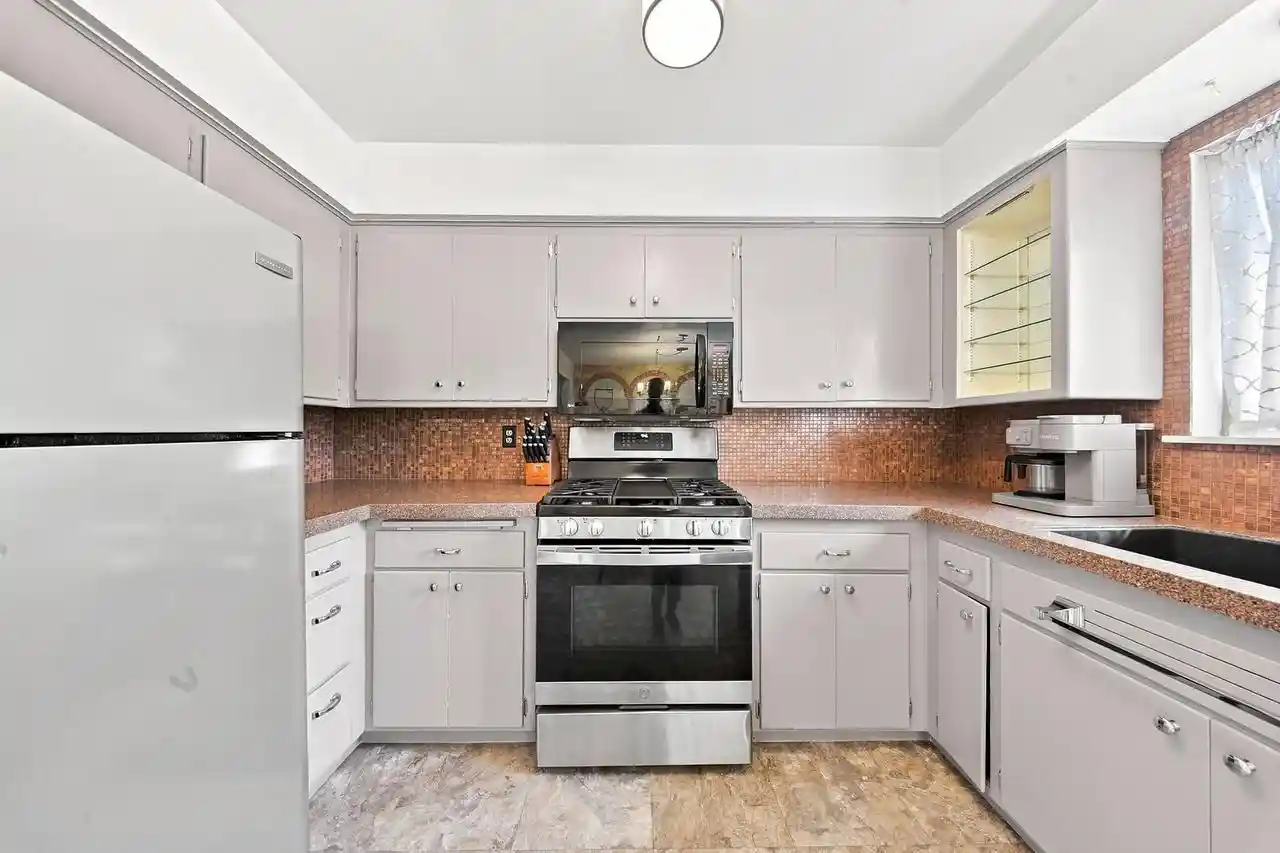 Photo 4 of Condo for sale at 9901 W Beloit Road Road, Milwaukee, WI 53227 | MLS# 1974803 | Listing updated on 2026-09-15