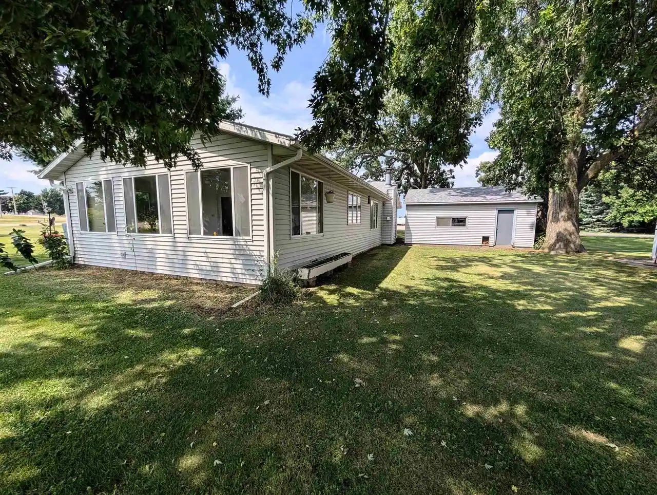 Photo 3 of Single family home for sale at 304 E Winnebago Street Street, Friesland, WI 53935 | MLS# 2029727 | Listing updated on 2026-10-02