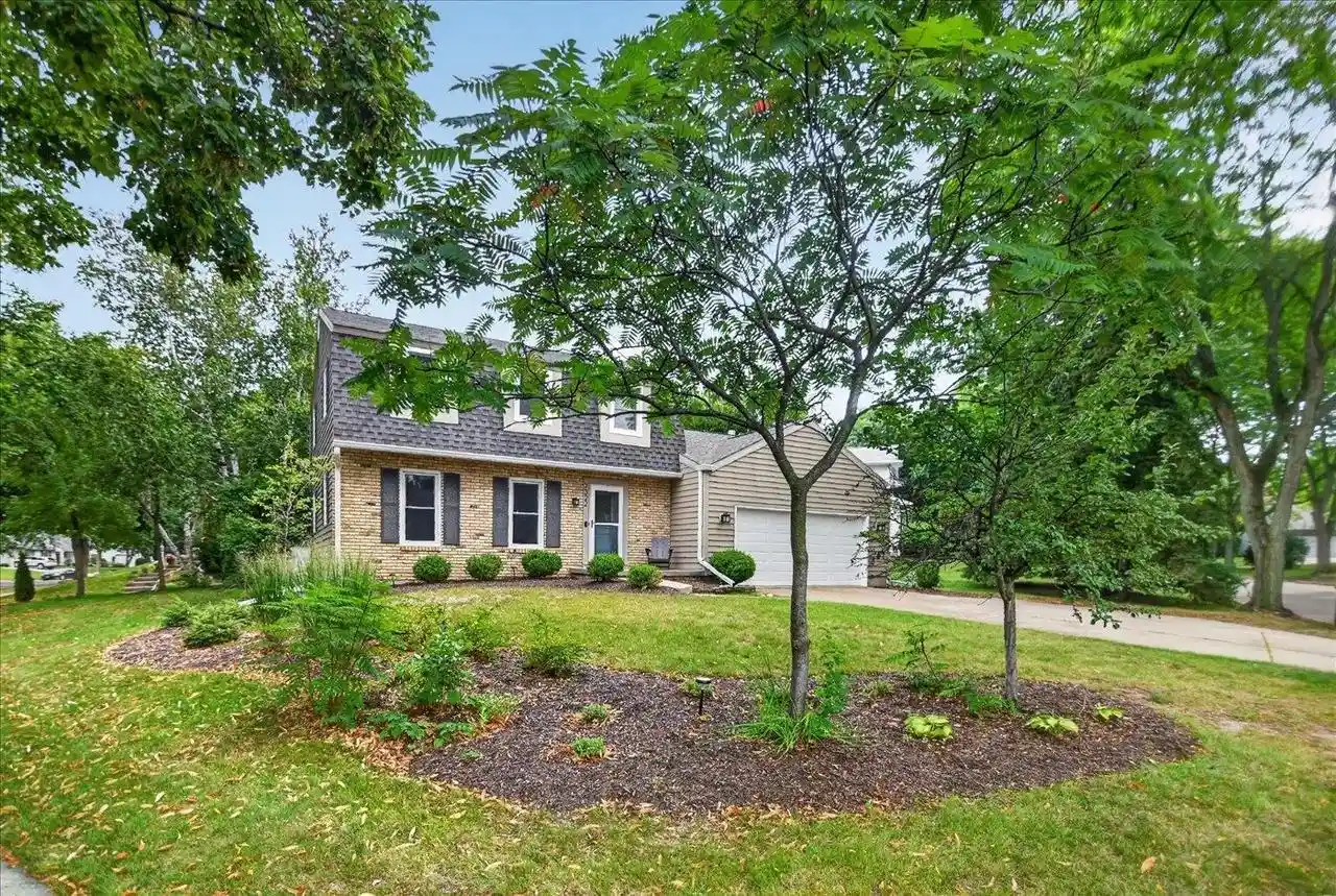 Photo 1 of Single family home for sale at 7322 Whitacre Rd, Madison, WI 53717 | MLS# 2029729 | Listing updated on 2026-09-07