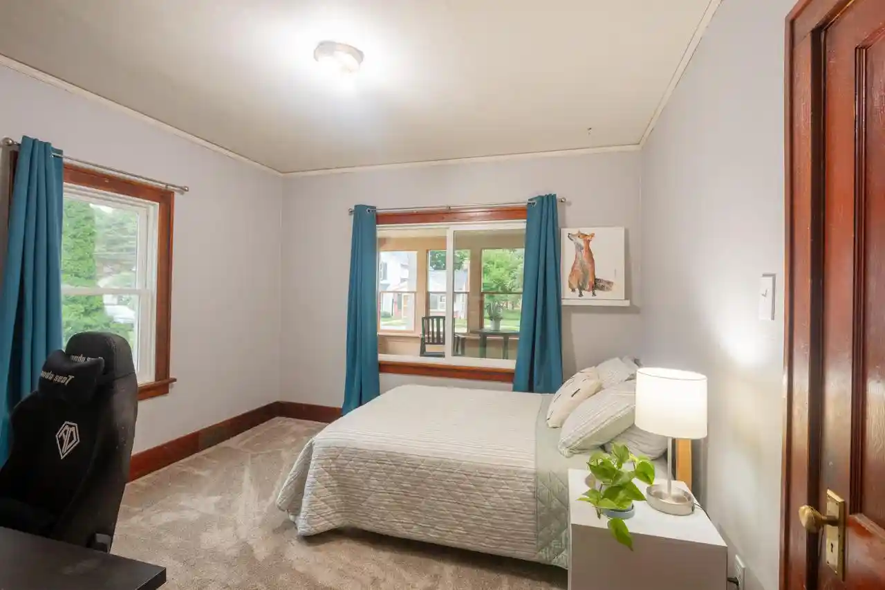 4th image of 359 Prospect Avenue Avenue, Hartland, WI 53029 | MLS# 1974846