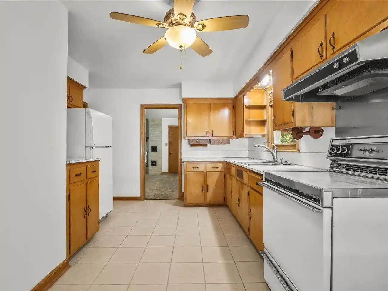 Photo 3 of Single family home for sale at 129 N 90th Street Street, Milwaukee, WI 53226 | MLS# 2029741 | Listing updated on 2026-09-15