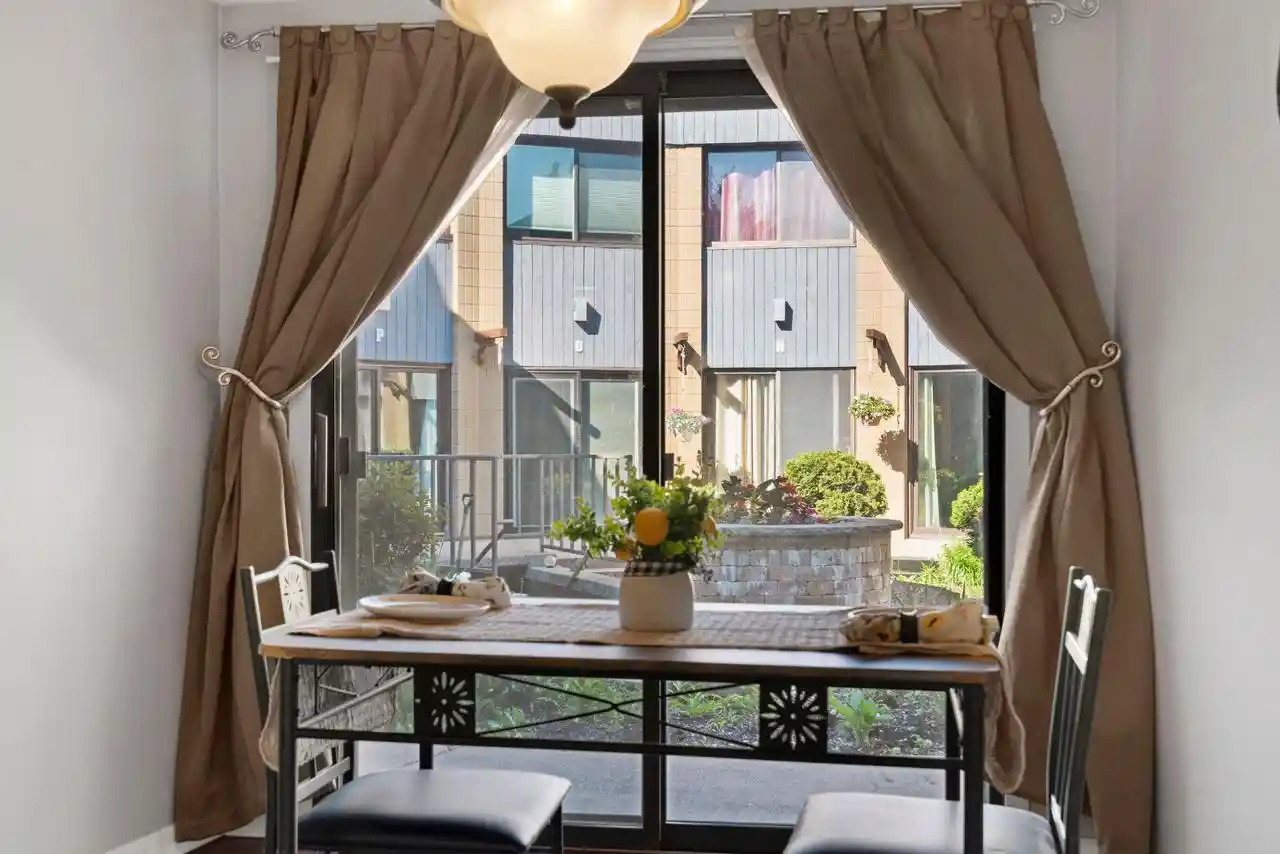 Listing Photo 4 - Condo for sale in building located at 4545 W Pine St St, Appleton, WI 54914 - Unit #F