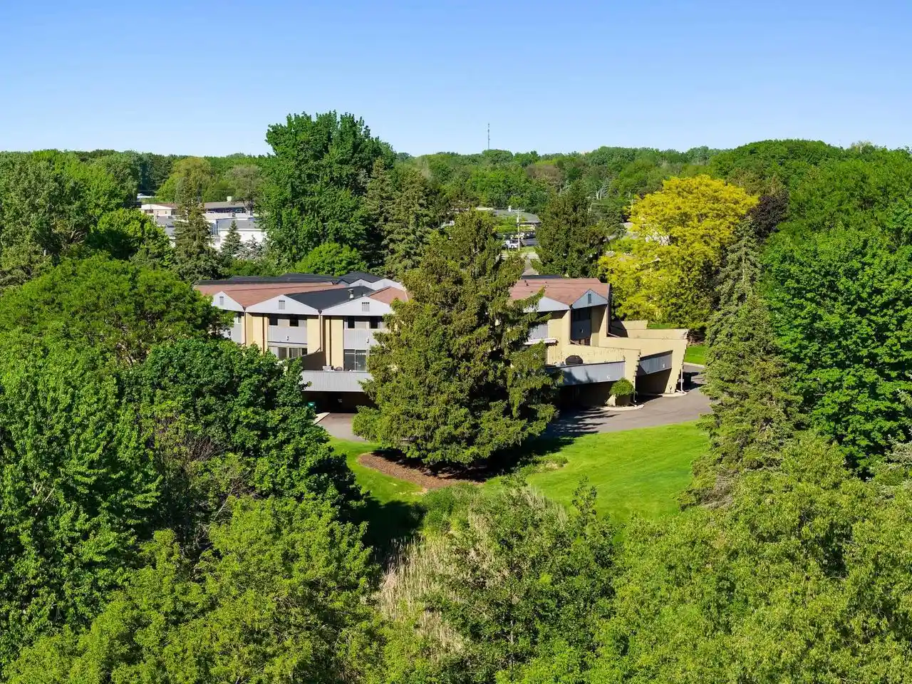 2nd image of 4545 W Pine St St, Appleton, WI 54914