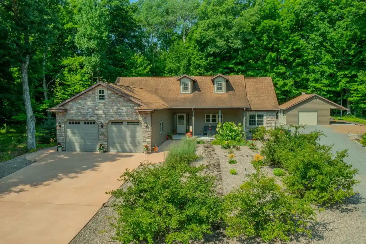 Photo 1 of Single family home for sale at 309 Winnebago Avenue Avenue, Hatley, WI 54440 | MLS# 22603767 | Listing updated on 2026-08-10