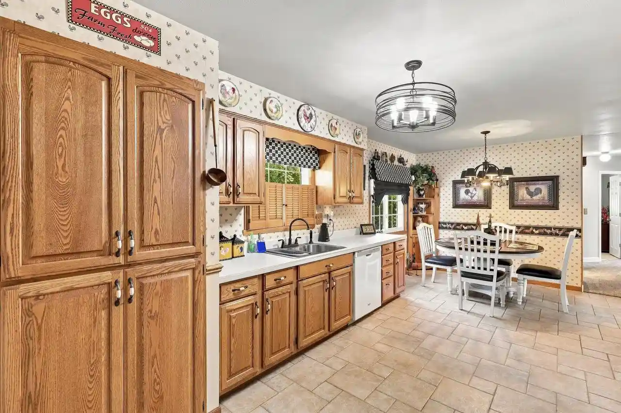 Photo 3 of Sale Pending at 225 W Bell Street Street, Neenah, WI 54956 | MLS# 50330457 | Listing updated on 2026-10-02