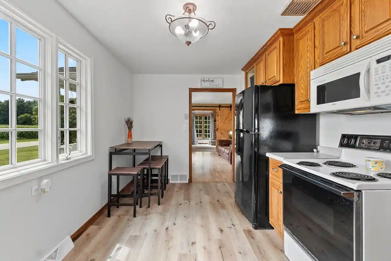 2nd image of 3818 Airport Road Road, Oconto, WI 54153 | MLS# 50330449