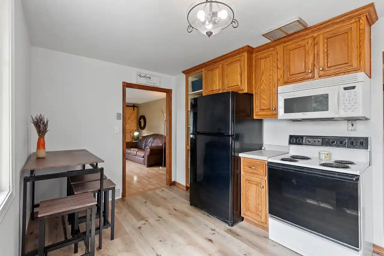 3rd image of 3818 Airport Road Road, Oconto, WI 54153 | MLS# 50330449