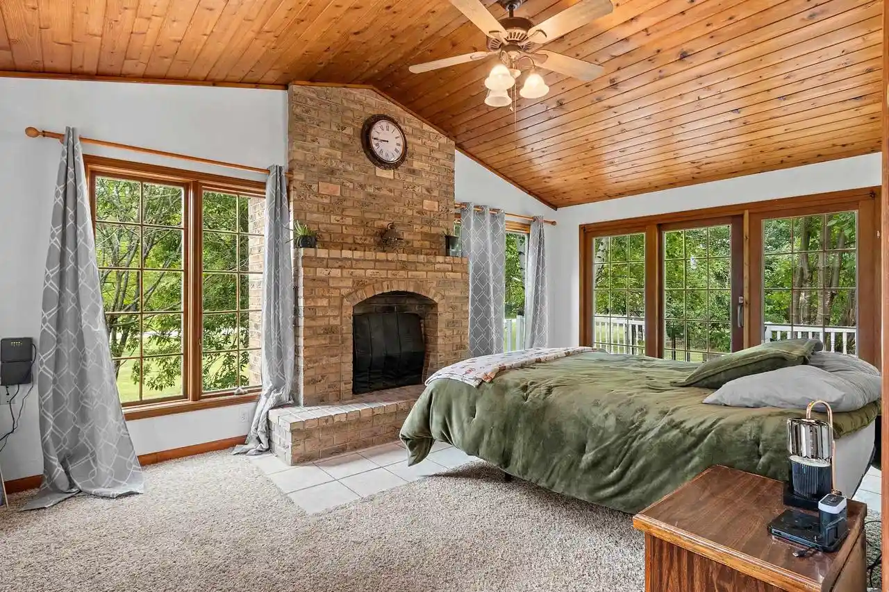 4th image of 3818 Airport Road Road, Oconto, WI 54153 | MLS# 50330449
